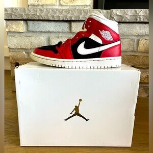 Women’s Jordan 1 mid gym red size 6.5 with original box